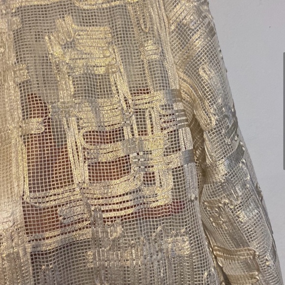 Chico’s 2 Traveler’s Collection cream and gold mesh jacket size L - Picture 5 of 8